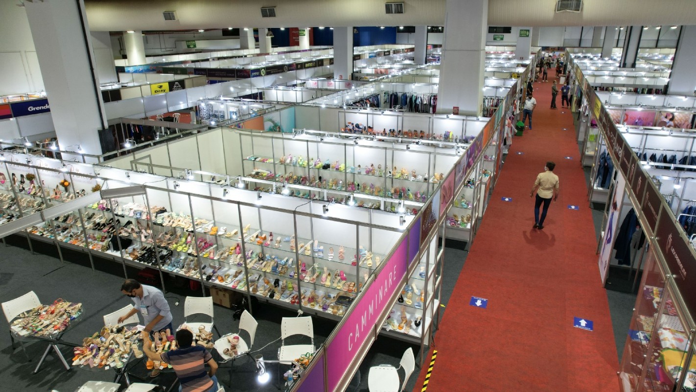 Html desemprego no Brasil Atinge Mínima Histórica em Outubro