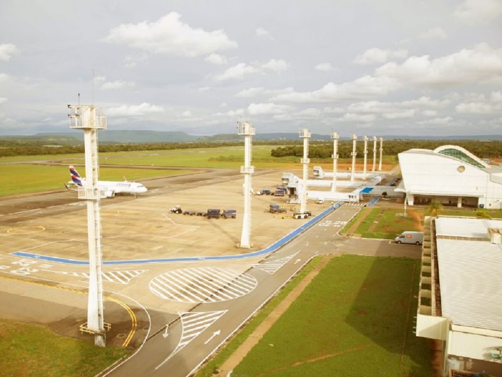 Voo Manaus-BH Desvia para Palmas Após Emergência Médica Fatal