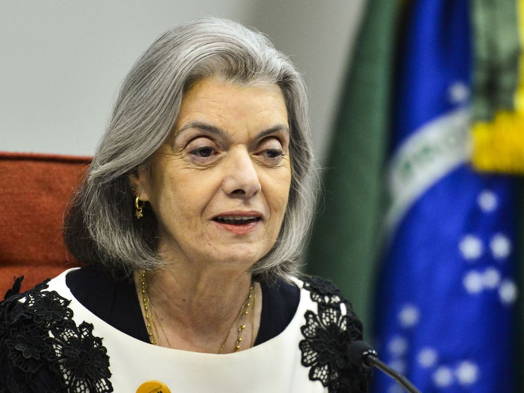 Cármen Lúcia cita Emicida e Carolina de Jesus em Voto Histórico