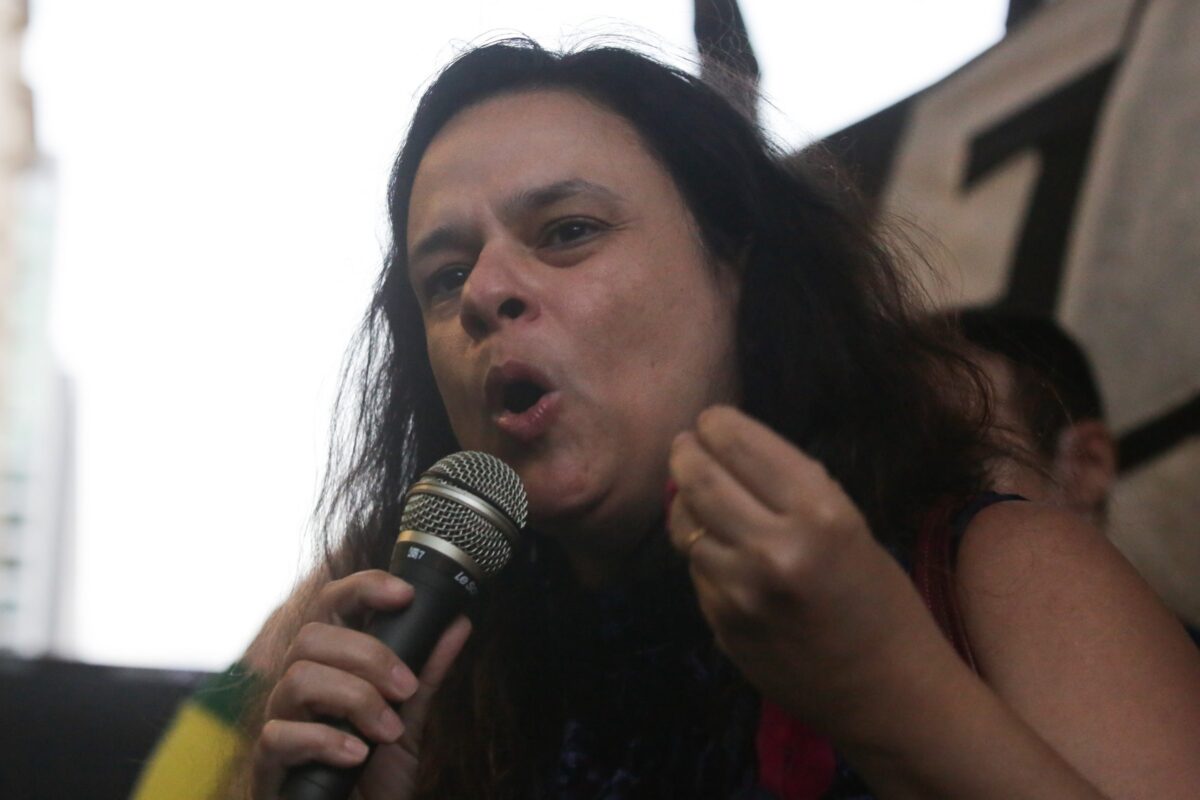 Janaína Paschoal critica confusão familiar sobre eleições no Ceará