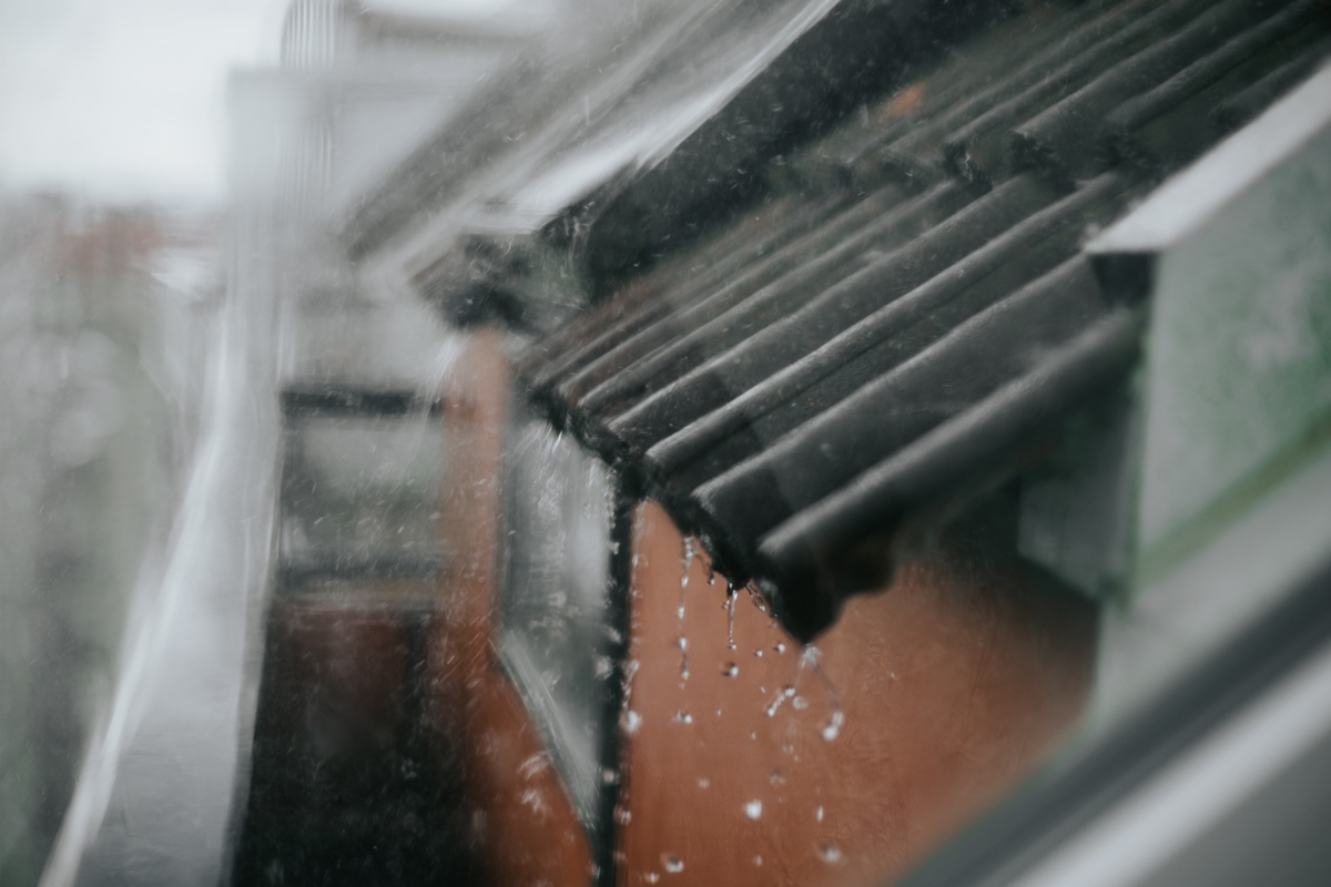 Sexta-Feira Chuvosa: Alerta Máximo para Vários Estados