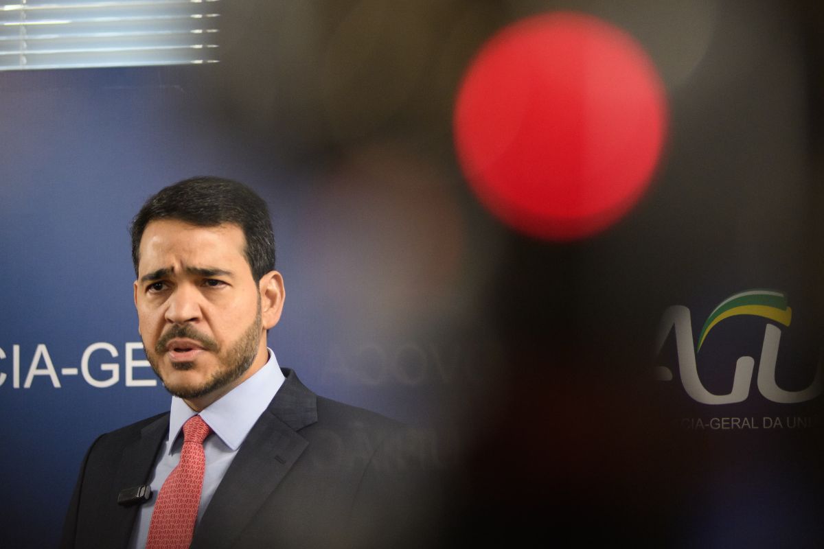 Almoço com Indicado ao STF é Cancelado por Bloco Parlamentar