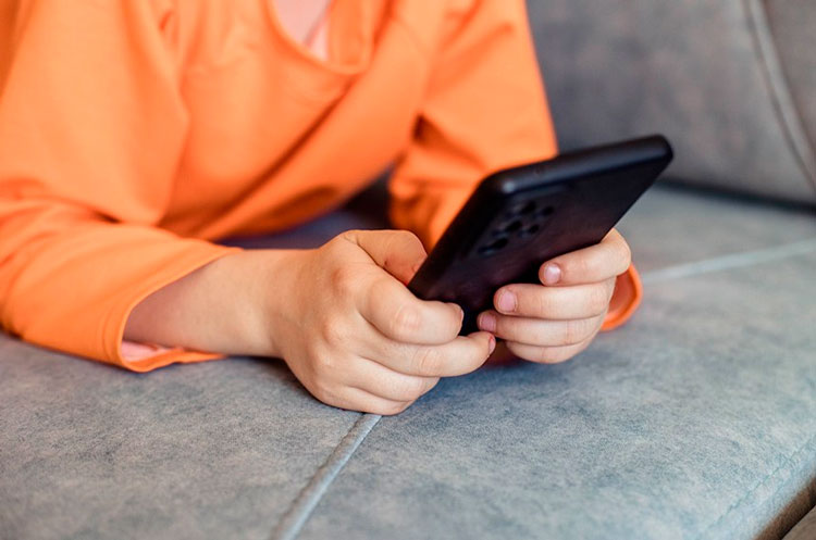 Sete Lagoas lança campanha contra a violência digital infantil