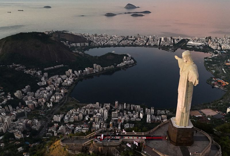 Hospedagem e Alimentação devem faturar R$ 80 bilhões em Dezembro