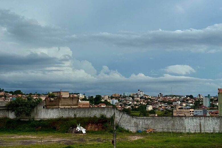 Domingo de Instabilidade e Chuva em Cidades Mineiras