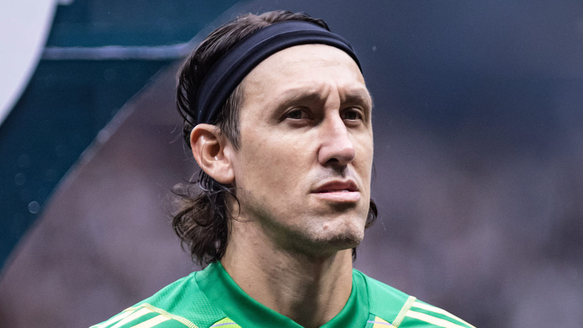 Cássio Pede Apoio e Unidade à Torcida do Cruzeiro